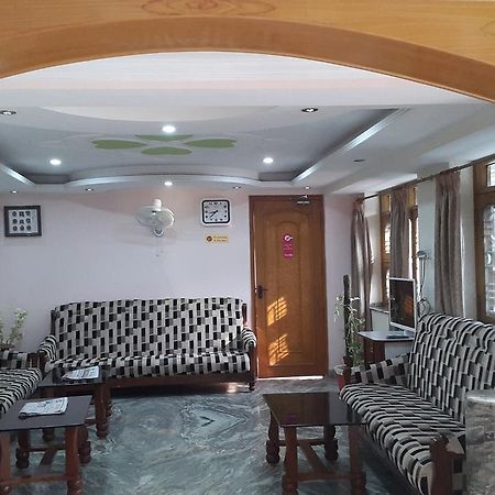 Deep Hotel Bodh Gaya Extérieur photo