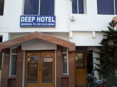 Deep Hotel Bodh Gaya Extérieur photo